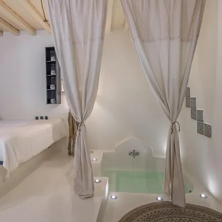 Aura Mediterranean House *