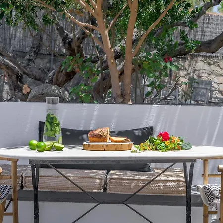 Aura Mediterranean House